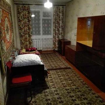 Подол. 2-х кім.кв., середній поверх