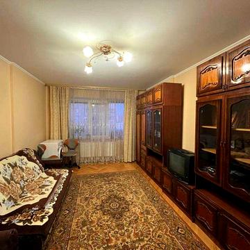 Продається 3кім. квартира вул. Вовчинецька!