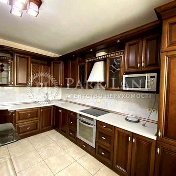 Продаж 2к з ремонтом Срібнокільська 24