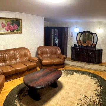 *Продаж 3-к квартири по Європейській МЖК