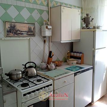 Князя Володимира Великого просп., 136