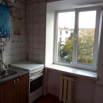 Продам 3 кімнатну квартиру під ремонт в центральній частині міста!