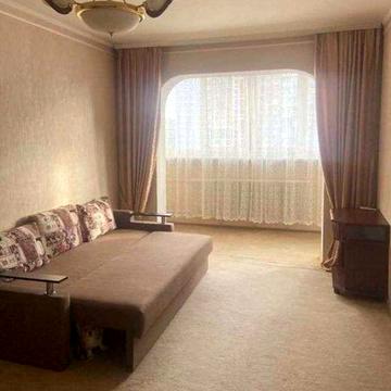 Здам 2к квартиру м. Позняки 15 хвилин пішки