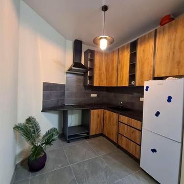 Покровська вул., 26