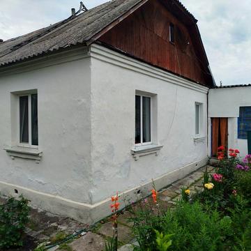 Частина будинку, окрема адреса, центр міста Малина, Коростенський р-н