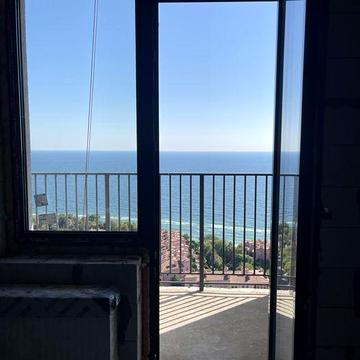 Продам 2-комнатную квартиру с видом на море по 1095 $ за м2 ,дом сдан ЖК Посейдон