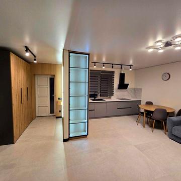 Здається 2-х кімн .таунхаус по вул. Гончара, СВІТЛО 24/7, читайте опис