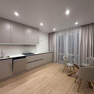 Продаж 1-кімнатної квартири на Щасливому ЖК Dream City