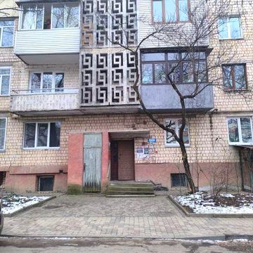 Продам 3-кімн чешку Бульвар Крут