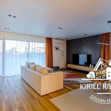 Здається котедж "Архітектура" в котеджному містечку "Золоті Ключі"