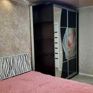 Сдам 3 комн. Александровский р-н