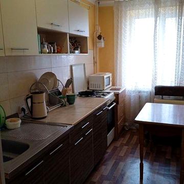 Сдам 2 ком квартиру на длительно