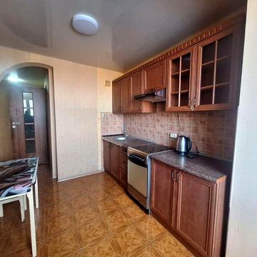 Здам однокімнатну низ Робочої