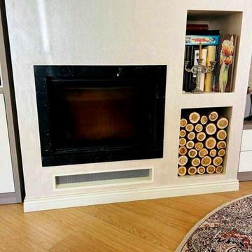 Будинок з ремонтом, технікою та меблями, є газ