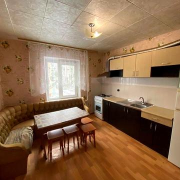 Продам велику 2 кім. квартиру Позняки вул. Драгоманова 12а БЕЗ КОМІСІЇ