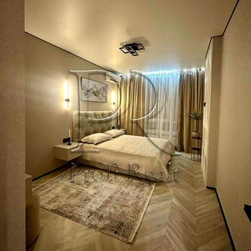 Продаж 1 кімн. квартири за адресою Олександра Олеся 9а