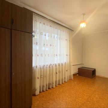 Продаж 2к центр міста . Окремі кімнати .