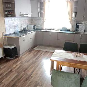 Сдам отдельно стоящий дом Фонтанка, Днепровская, на длительный срок