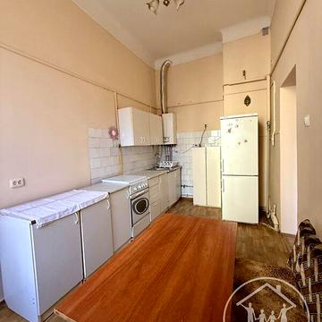 Продаж 2к Квартира Героїв Майдану (Гвардійська) вулиця