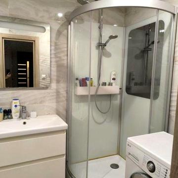 Сдам 3  комн. Для командировочных.Александровский р-н