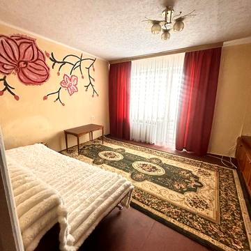 Здам 2 х кімнатну квартиру Головатого 87