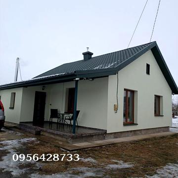 Продається будинок з терасою біля Мостиськ