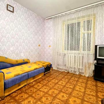 Здам в оренду 2ох кімнатну квартиру по вул. Коновальця 9. Від власника