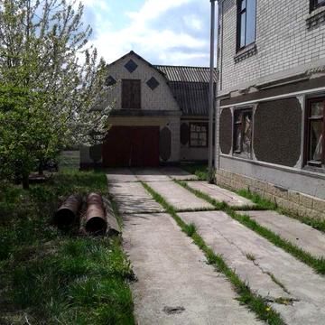 Новий будинок. Багато землі.Цегляний будинок смт Рудниця Вінницька обл