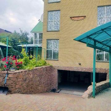 Оренда будинку Можна під офіс Нивки Генератор