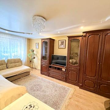 Трикімнатна квартира в центрі