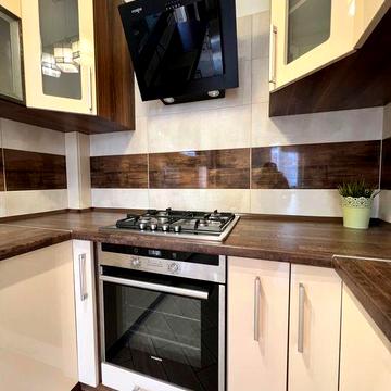 двокімнатна в обжитій новобудові