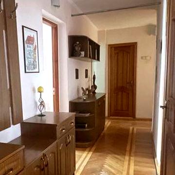 Сімейна 4х квартира в улюбленому районі міста 3я Слобідська