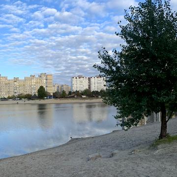 Драгоманова вул., 3-В