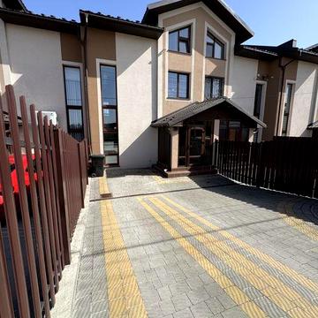 Продам котедж в Байківцях зі всім