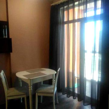 Ракетна 24. Однокімнатна з ремонтом. ЖК Панорамне Містечко