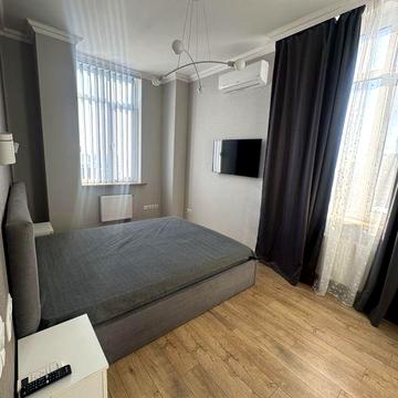 Оренда 1 квартири в ЖК Хенесі Хаус в Шевченківському районі