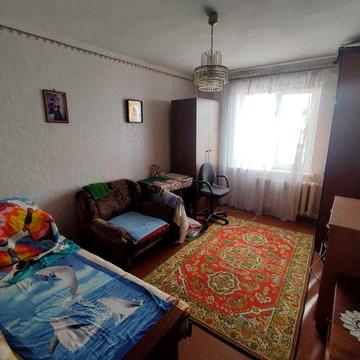 продаю 3х комнатную квартиру на Комсомольской угол Колодезной