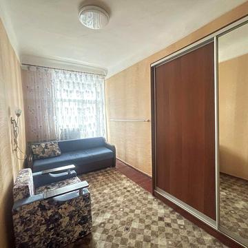 Оренда 2 кімнатної квартири в гуртожитку Вололимирська