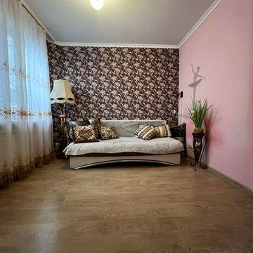 Оренда великої двокімнатноі квартири (р-н Болото)