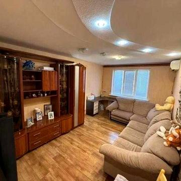 Продам 2 кв Рогань жилмассив