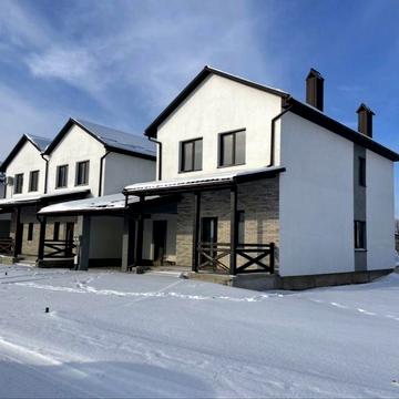 Продається таунхаус в затишному районі