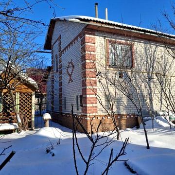 Продаж великої дачі в місті (  центральна вода та газ )