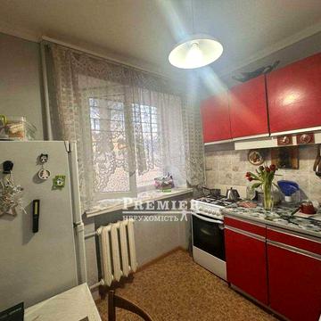 2-кімнатна квартира з узаконеним балконом. Під держпрограми