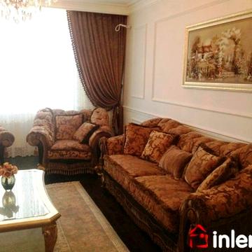 Літературна вул., 12/а1