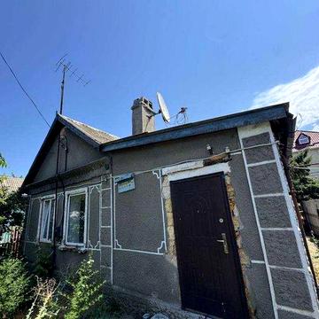 Продам два будинки на одній ділянці + великий двір | Ленпоселок