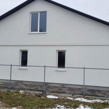 Продаж будинку в селі Дружня