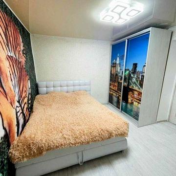 Часть дома с ремонтом в Малиновском районе. 1-й Стекольный пер. 1L21