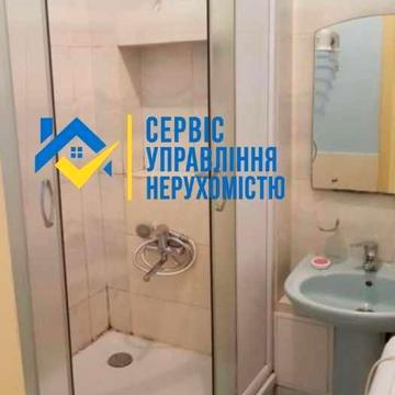 Продам 2х.комн.метро Ярослава Мудрого
