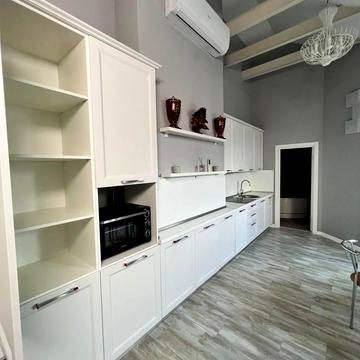 Святослава Караванського вул. (Жуковського), 14