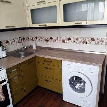 Здам 1 кім по Небесної Сотні